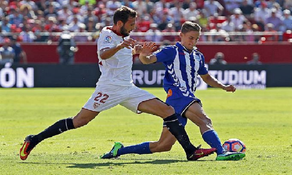 Soi kèo bóng lần chạm mặt giữa Alaves vs Sevilla